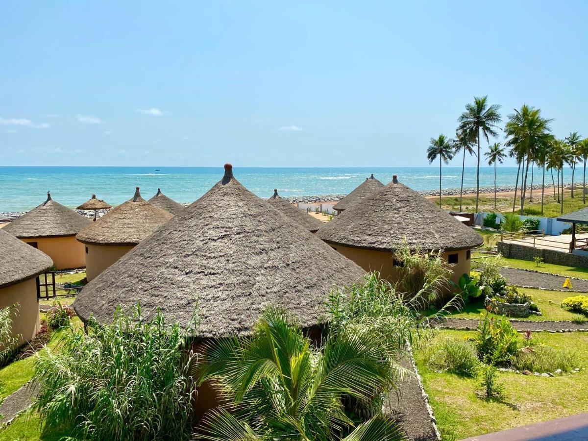 Lemon Beach Resort Elmina Eksteriør billede